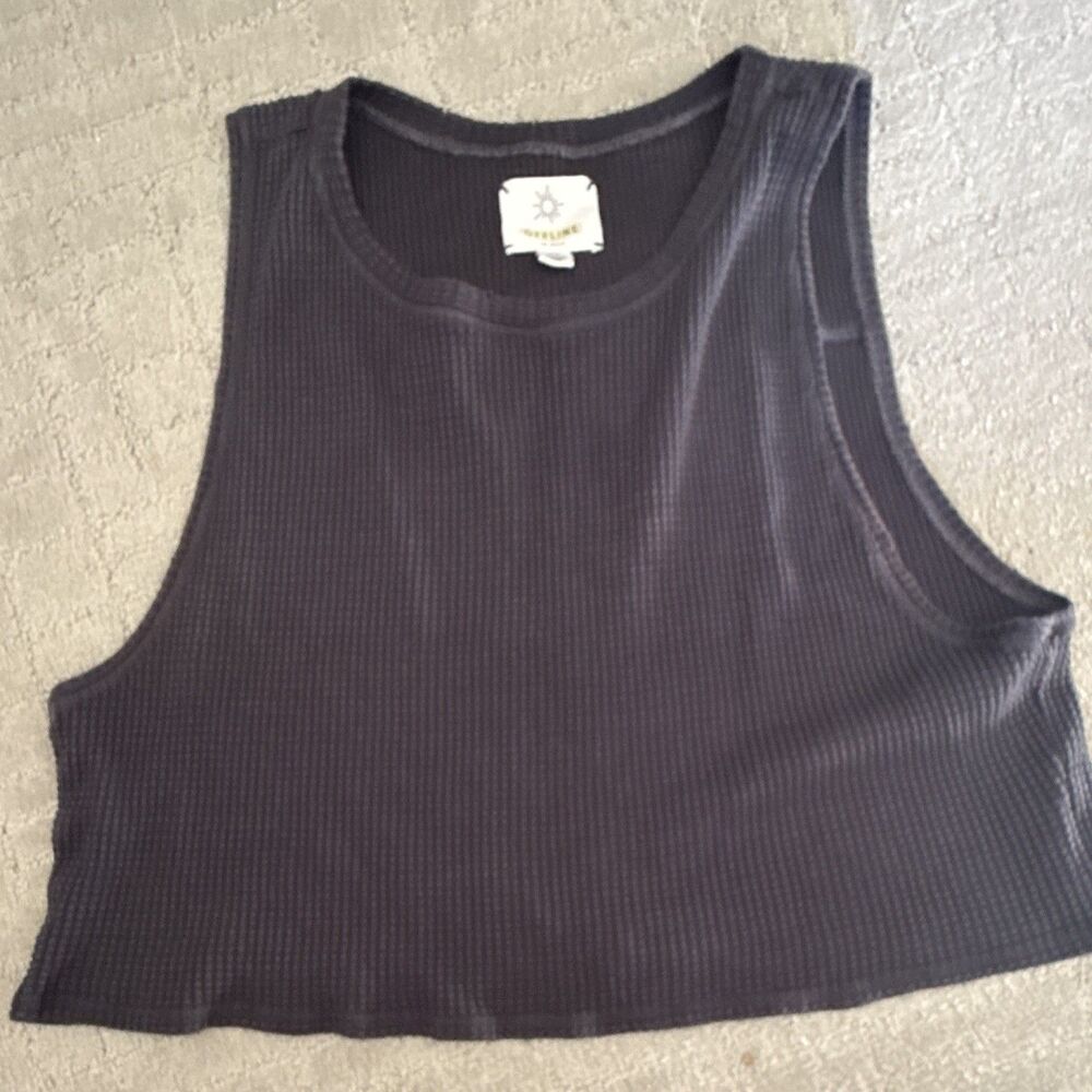 OFFLINE by Aerie Womenโs S Gray Ribbed Knit Crew Neck Sleeveless Crop Tank